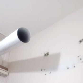 Yanlış Montaj Sonucu Kombi Yerinden Düştü, Destek Alamadık Ve Maddi Zarar Oluştu