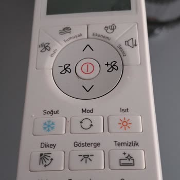 Arçelik Klima Kumanda Askı Aparatı Eksik Teslim Edildi