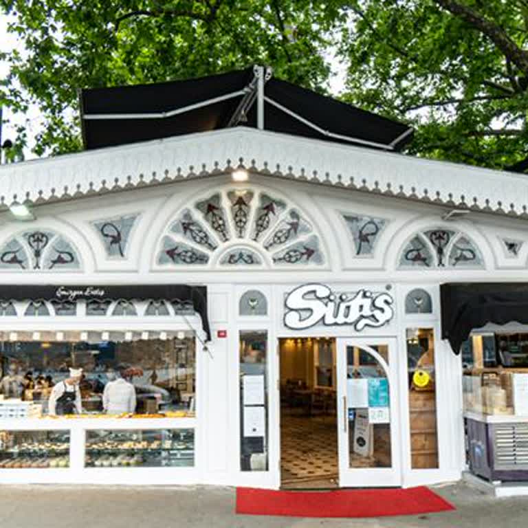 Sütiş Büyük Grup Ve Yüksek Hesaba Rağmen Misafirperverlikten Uzak Davranış