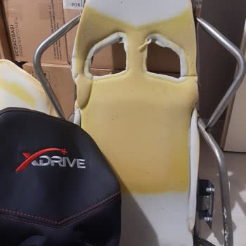 Xdrive Gaming Koltuğunda Kısa Sürede Kırılma Ve Düşük İşçilik Kalitesi