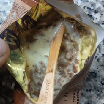 Bozuk Magnum Dondurma Sonrası Çocuğum Hastalandı, Ücret İadesi Ve Açıklama Talep Ediyorum