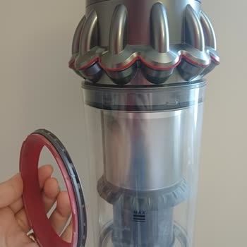 Dyson V15 Detect Süpürge Toz Haznesi Lastik Conta Sorunu Ve Ürün Değişim Talebi