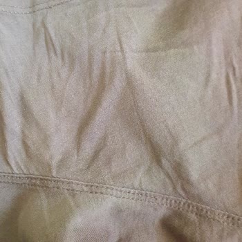 Karaca Giyim'den Aldığım Tişörtte Kısa Sürede Renk Solması Ve Yırtılma Sorunu