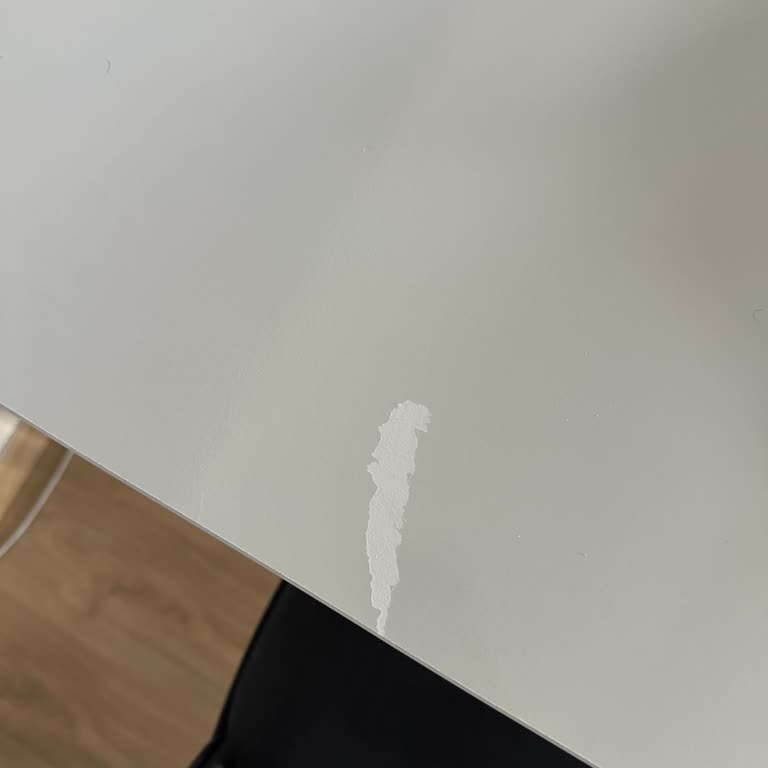 Bellona'dan Alınan Masanın Kısa Sürede Soyulması Ve Garanti Talebi