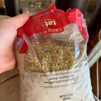 Tat Tane Bulgur Paketinden Taş Ve Küf Çıktı Mağduriyetimin Giderilmesini İstiyorum