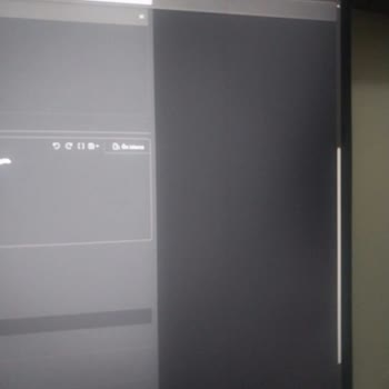 Arızalı Monitör Ve İlgisiz Müşteri Temsilcisi Hayal Kırıklığı