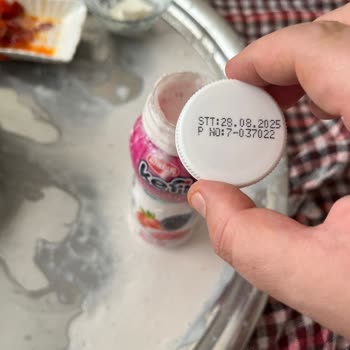 Son Kullanma Tarihi Geçmiş Ürün Patladı, Sağlık Ve Maddi Zarar Endişesi