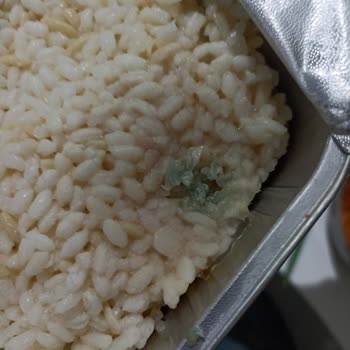 Son Kullanma Tarihi Geçmemiş Ürün Küflü Çıktı