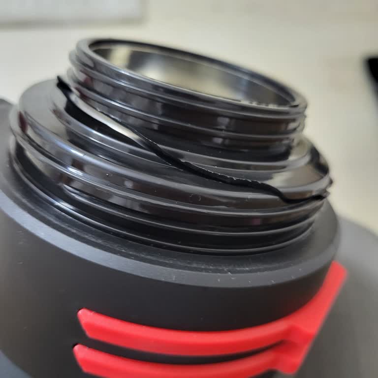 Kırık Gelen Termosun Değişimi İçin 23 Gündür Çözüm Sunulmadı