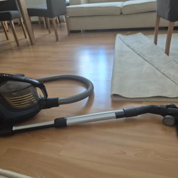 Philips Ev Aletleri Philips Xb9185/07 Marathon Ultimate Toz Torbasız Elektrikli Süpürge Şikayeti