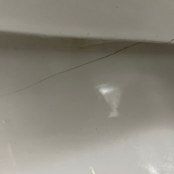 Creavit Tuvalet Taşında Çatlak Sorunu Ve Müşteri Hizmetleri Memnuniyetsizliği