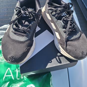 Kısa Sürede Yırtılan Adidas Ayakkabıya Garanti Reddi Ve Mağduriyet