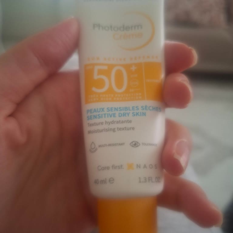 Bioderma Photoderm Cream Yüzde Beyazlık Ve Soyulma Sorunu