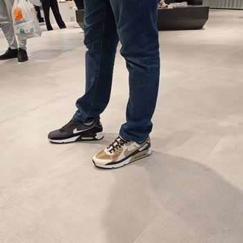 Nike Air Max 90 Ayakkabıda Kısa Sürede Taban Yarılması Ve Hızlı Olumsuz İnceleme