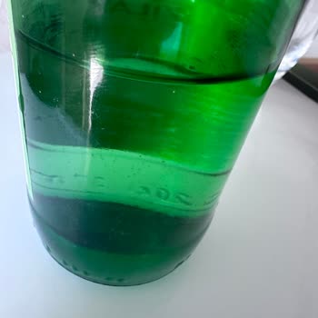 Kızılay İçecek Maden Suyunda Şişe İçinde Yabancı Cisim Şoku!