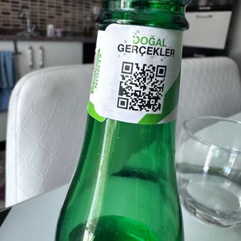 Kızılay İçecek Maden Suyunda Şişe İçinde Yabancı Cisim Şoku!