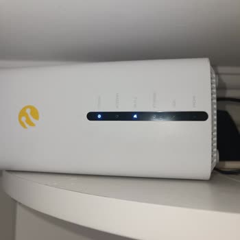 Sürekli Kopan İnternet Ve Kullanılamayan TV Hizmeti Nedeniyle Mağduriyet