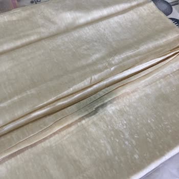 Taze Olması Gereken Yufka Küflü Çıktı, İade Edilemiyor!