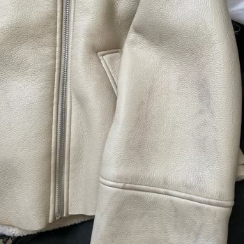 DeFacto Montta Sebepsiz Lekeler Ve Garanti Kapsamında Değişim Talebi