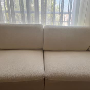 Koltuk Takımında Dengesizlik Ve Tüylenme Sorununa Çözüm Bekliyorum