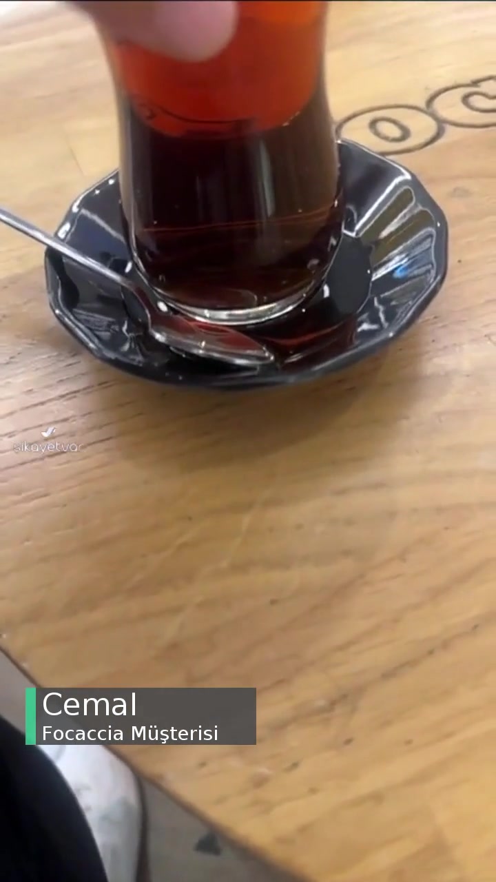 Focaccia Hizmet Sıfır İlgi Sıfır videonun kapak resmi