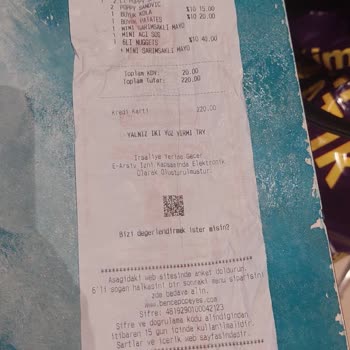 Hamburgerde Kemikli Et Çıkması Nedeniyle Sağlığım Tehlikeye Girdi, Ücret İadesi Talep Ediyorum