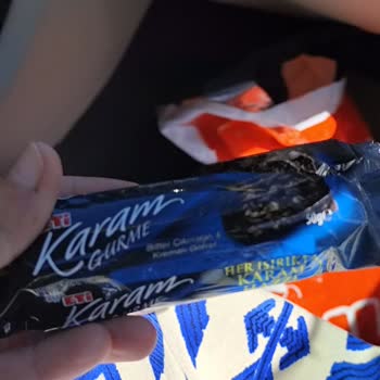 Aldığım Eti Karam Gurme Bitter Çikolatada Beyaz Tortular Çıktı, İade İstiyorum