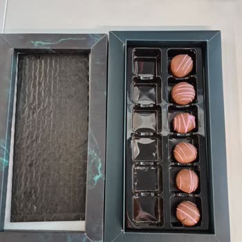 Çiçek Siparişim Eksik Geldi Ve İade Yapılmadı