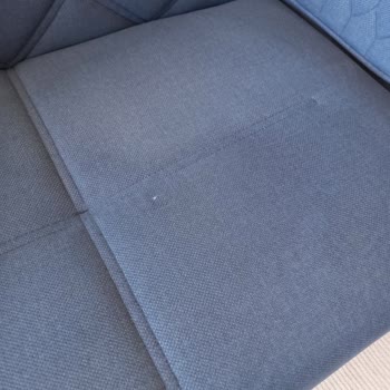 Teslim Edilen Kanepede Delik Çıktı, Değişim Talebim Karşılanmadı