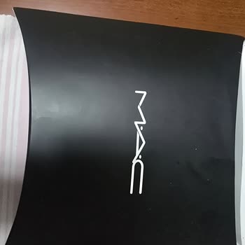 MAC Cosmetics Refused to Exchange My Gift Products Still In Sealed Box