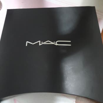 MAC Cosmetics Refused to Exchange My Gift Products Still In Sealed Box