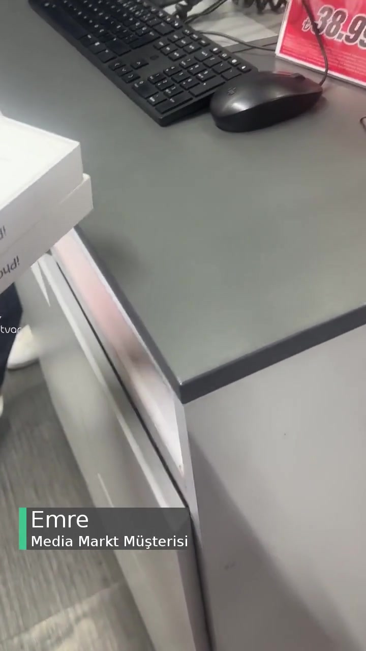 Media Markt Usulsüz Satış videonun kapak resmi