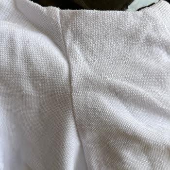 Yıkama Talimatına Uyulan T-shirtler Kısa Sürede Tüllendi, Değişim Reddedildi