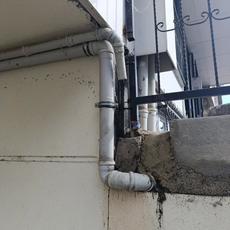 Tesisatsistemleri.com Telefonda Kesin Çözüm Sunacaklarını Belirtmişlerdi, Ancak Tıkanıklık Açılamadı