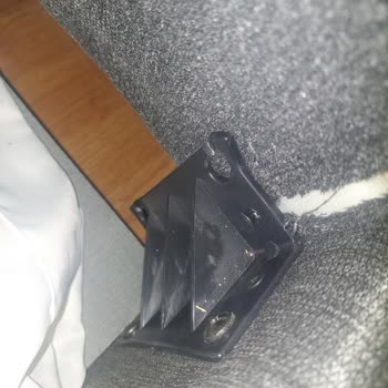 Yataş Baza Taşıyıcı Parçası Kısa Sürede Kırıldı, Malzeme Kalitesi Hayal Kırıklığı