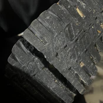 Harley Bot Kısa Sürede Çatladı Ve Garanti Kapsamında Çözüm Alamadım