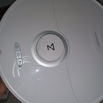 Servisten Çiziklerle Dönen Robot Süpürgem İçin Değişim Talebi