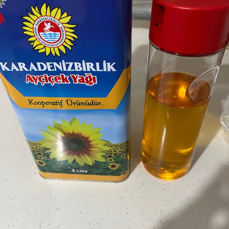 Aldığım Ayçiçek Yağının Rengi Koyu Ve Sağlık Açısından Endişe Verici