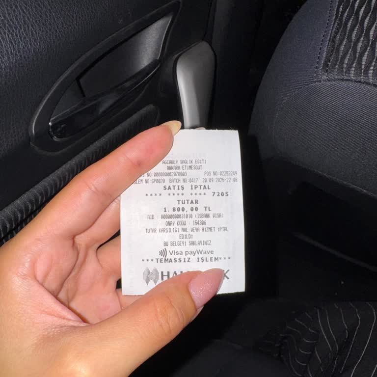 Acil Serviste İlgisizlik Ve Haksız Muayene Ücreti Tahsilatı