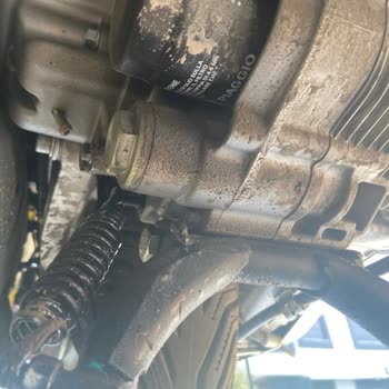 Yeni Alınan Vespa Motosiklette Sürekli Yağ Sızıntısı Ve Servis Sorunları Nedeniyle Mağduriyet
