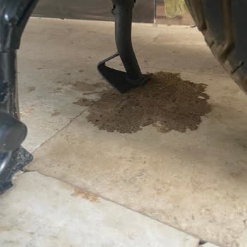Yeni Alınan Vespa Motosiklette Sürekli Yağ Sızıntısı Ve Servis Sorunları Nedeniyle Mağduriyet