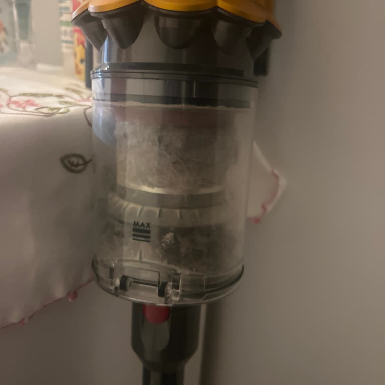 Dyson V12 Süpürgede Sürekli Hava Akışı Tıkanıklığı Ve Çözüm Bulunamaması