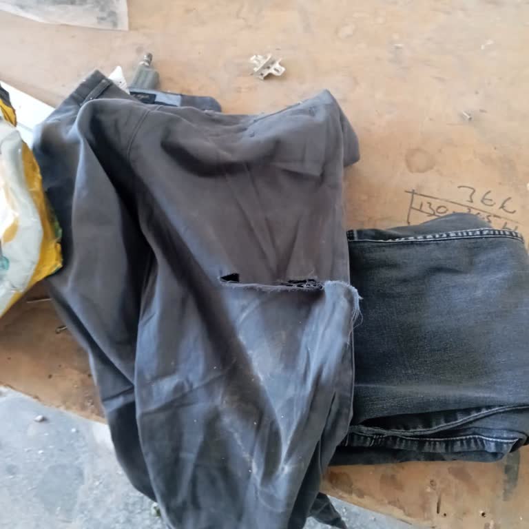 Aldığım Kot Pantolonlar Beklentimi Karşılamadı, Firma İletişime Geçmiyor