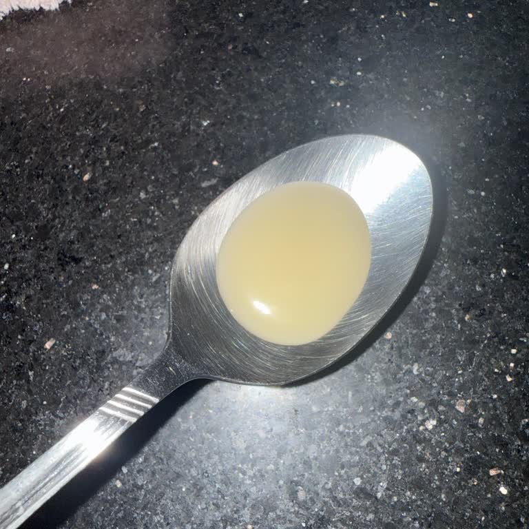 Kent Beyaz Çikolata Sosunda Kötü Tat Ve Koku, Müşteri Hizmetlerine Ulaşılamıyor