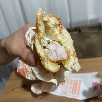 Popeyes Eksik ve Pişmemiş Ürünlerle Mağduriyet Yaşadım