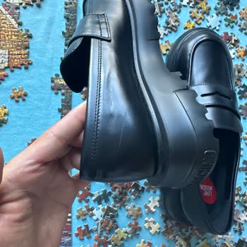 Boynerden Sipariş Ettiğim Ayakkabı Teşhir Ürünü Gibi Kullanılmış Geldi