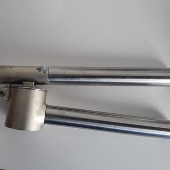 Paslanmaz Çelik Sarımsak Ezici Bir Yıl Dolmadan Soyuldu Ve Rengini Attı