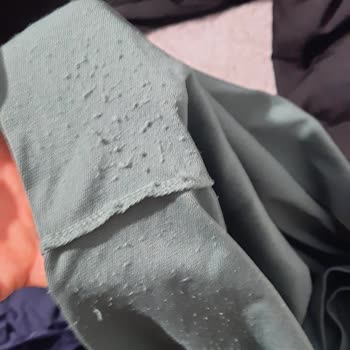 Çamaşır Makinesi Kıyafetleri Parçalıyor Servis İlgisiz Ve Saygısız