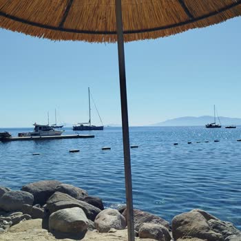 Karaincir Koyu'nda Güvenlik Ve Denetim Eksikliği Nedeniyle Denize Giremiyoruz