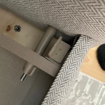 Enza Home Koltuk Takımı Teslimatında Defolu Ürün Ve Yetersiz Müşteri Hizmeti